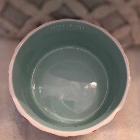 Rae Dunn Merry Pawsmas Dog Bowl Candy Cane Stripe - Picture 5 of 5
